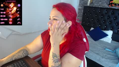 Bruja SCarlata online show from 02.04.25