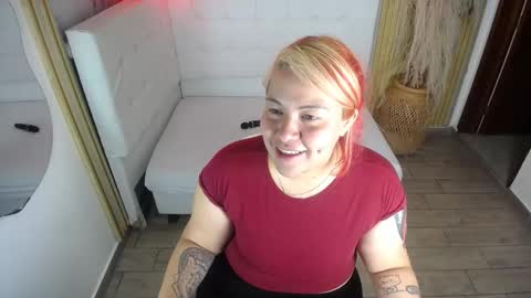 Bruja SCarlata online show from 12.17.25