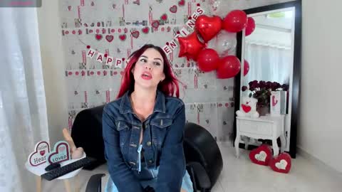 Snapshot of brunaabullock1 chatting on 02.14.25 Bruna Bullock online show from 02.14.25