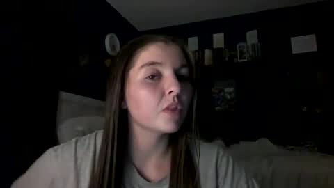 brunettebaby040 online show from 10.09.25