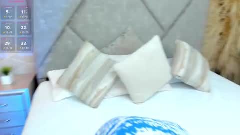 Snapshot of brunnette_sensation chatting on 02.20.26 Linda online show from 02.20.26