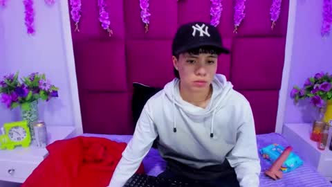 Bruno Cruz online show from 10.08.25