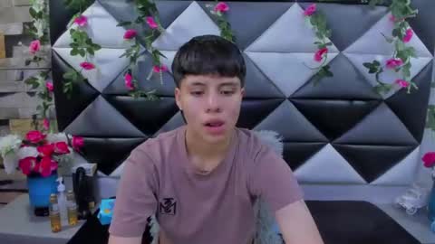 Snapshot of bruno_cruz chatting on 11.05.25 Bruno Cruz online show from 11.05.25