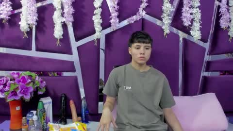 Snapshot of bruno_cruz chatting on 02.19.26 Bruno Cruz online show from 02.19.26