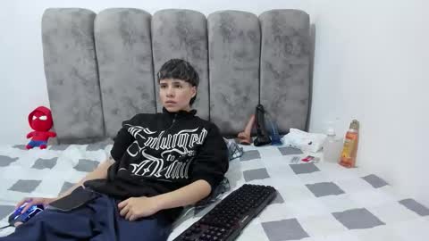 Snapshot of bruno_cruz chatting on 06.04.26 Bruno Cruz online show from 06.04.26