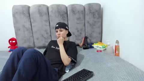 Snapshot of bruno_cruz chatting on 06.11.26 Bruno Cruz online show from 06.11.26