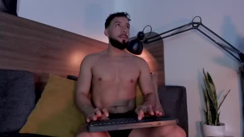 Andres Suarez online show from 05.30.26