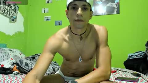 Snapshot of brunocuttie94 chatting on 06.07.26 Join my fan club here 150 tokens a month online show from 06.07.26