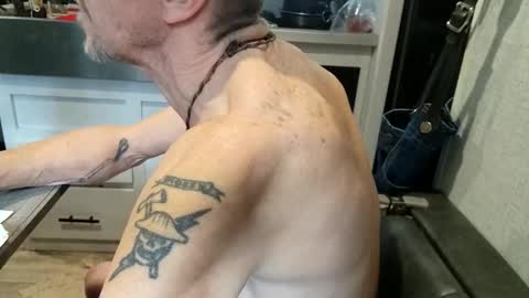 Snapshot of brushsquach chatting on 11.29.25 Steve... aka SkinnieDippin aka TimberTramp online show from 11.29.25