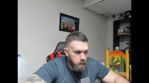 Snapshot of brutalmaster1983 chatting on 02.12.25 BRUTALMASTER1983 online show from 02.12.25