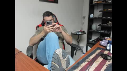 Snapshot of brutalmaster1983 chatting on 02.28.25 BRUTALMASTER1983 online show from 02.28.25