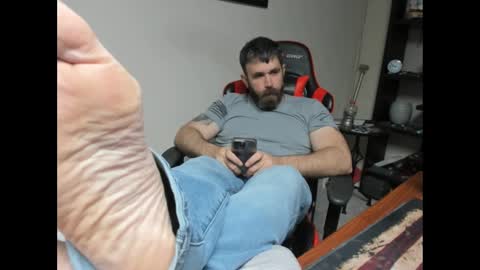 Snapshot of brutalmaster1983 chatting on 03.10.25 BRUTALMASTER1983 online show from 03.10.25