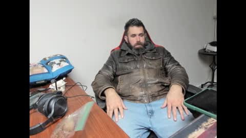 BRUTALMASTER1983 online show from 11.29.25