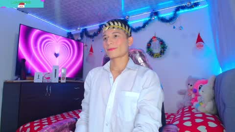 Snapshot of bryam_hot chatting on 12.14.24 BRYAM INDEPENDENT MODEL online show from 12.14.24