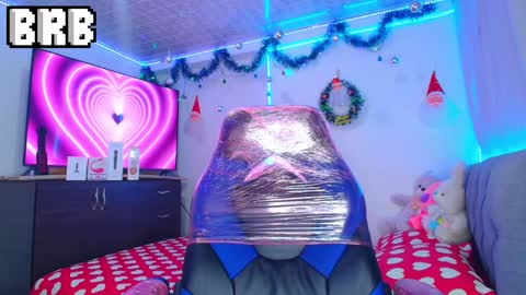 Snapshot of bryam_hot chatting on 12.14.24 BRYAM INDEPENDENT MODEL online show from 12.14.24