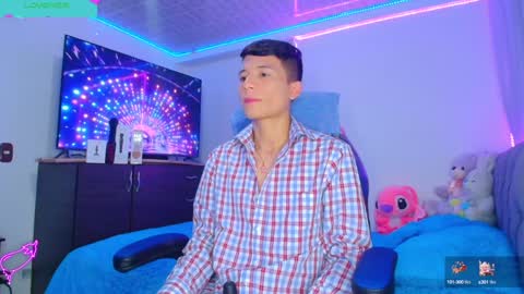 Snapshot of bryam_hot chatting on 01.03.25 BRYAM INDEPENDENT MODEL online show from 01.03.25