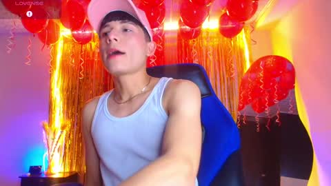 Snapshot of bryam_hot chatting on 09.11.25 BRYAM INDEPENDENT MODEL online show from 09.11.25