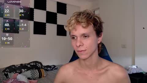 Snapshot of bryamado chatting on 12.14.24 bryamado online show from 12.14.24