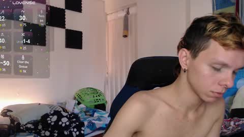 Snapshot of bryamado chatting on 01.25.25 bryamado online show from 01.25.25