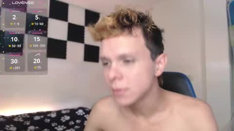 Snapshot of bryamado chatting on 01.26.25 bryamado online show from 01.26.25