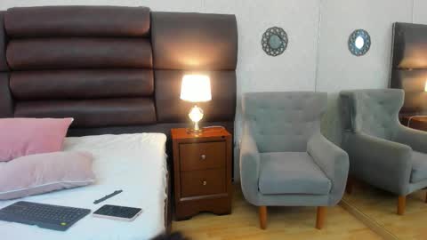 bryannamiller online show from 11.23.25