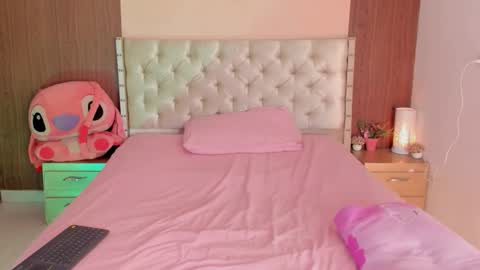 Carly     online show from 10.15.25