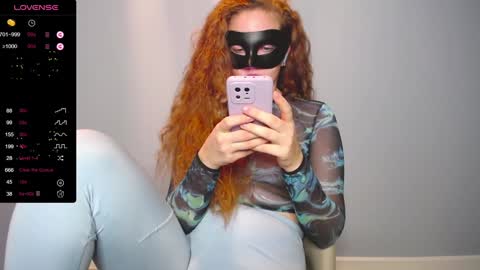 Snapshot of bubbblegum chatting on 02.08.25 Bubblegum online show from 02.08.25