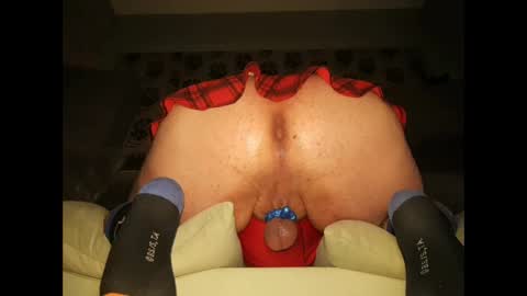 Snapshot of bubbl3sbutt chatting on 10.03.25 Bubbl3sbutt online show from 10.03.25