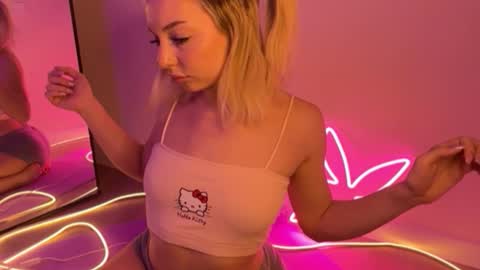 Melissa online show from 11.30.25