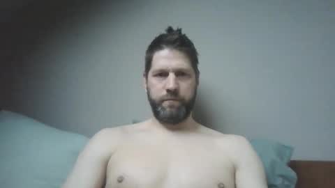 bubblebee1982 online show from 03.10.26