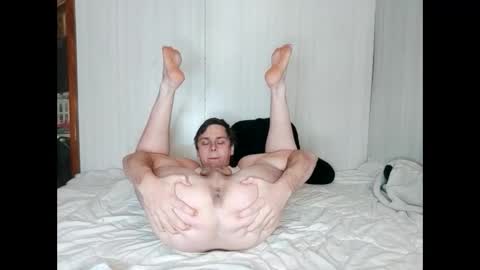 Snapshot of bubblebutt417 chatting on 01.06.25 Max candi online show from 01.06.25