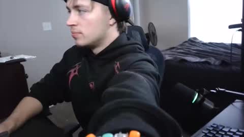 BubblebuttBdn online show from 10.12.25