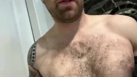 Snapshot of bubblebuttsean chatting on 05.17.26 bubblebuttsean online show from 05.17.26