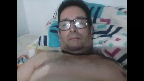 Snapshot of buchs32 chatting on 09.23.25 buchs32 online show from 09.23.25