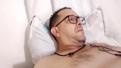 Snapshot of buchs32 chatting on 10.19.25 buchs32 online show from 10.19.25