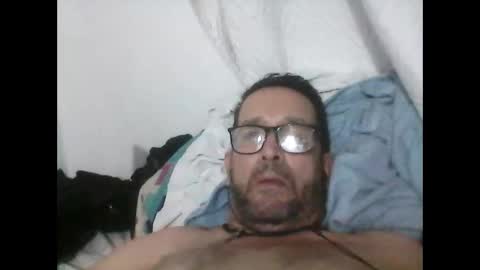 Snapshot of buchs32 chatting on 11.01.25 buchs32 online show from 11.01.25