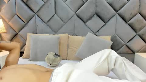 Buda y Cataleya online show from 11.12.25