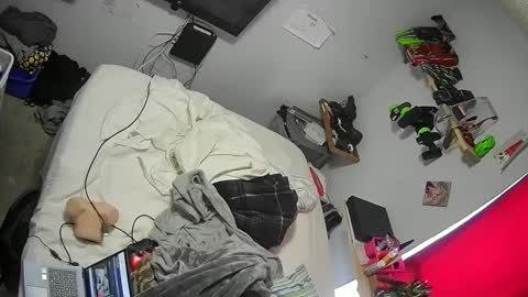 Snapshot of budsonly33 chatting on 12.04.24 budsonly33 online show from 12.04.24