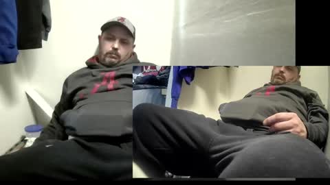 Snapshot of budsonly33 chatting on 01.21.25 budsonly33 online show from 01.21.25