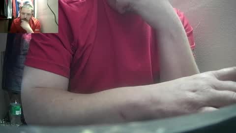 Snapshot of budsonly33 chatting on 01.28.25 budsonly33 online show from 01.28.25