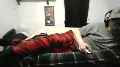 Snapshot of budsonly33 chatting on 10.04.25 budsonly33 online show from 10.04.25