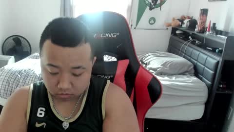 buffsexyman24 online show from 02.20.25