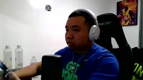 Snapshot of buffsexyman24 chatting on 02.27.26 buffsexyman24 online show from 02.27.26