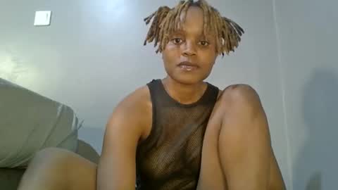 Snapshot of buga_baby chatting on 10.18.25 buga_baby online show from 10.18.25