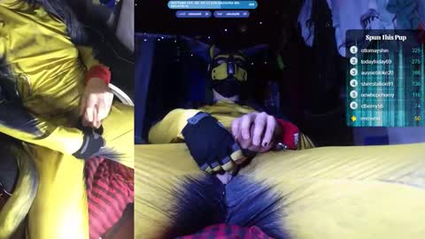 Snapshot of bulgetasticc chatting on 10.21.25 BulgetasticC online show from 10.21.25