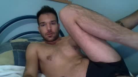 Snapshot of bullboy9292 chatting on 01.12.25 Bullboy9292 online show from 01.12.25