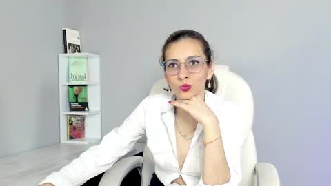 Snapshot of bulma_bambina_ chatting on 02.28.25 Bulma Bambina online show from 02.28.25