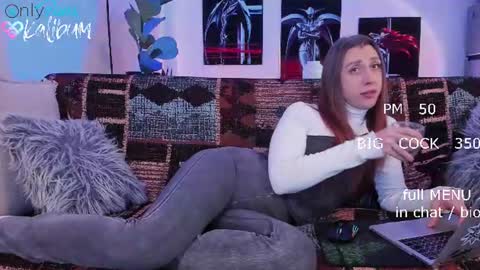 Snapshot of bumbum_kalibum chatting on 06.26.26 Ivan online show from 06.26.26