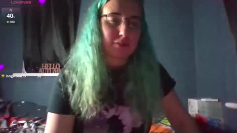 Snapshot of bunniexoxoxo chatting on 10.23.25 BunnieXOXOXO online show from 10.23.25