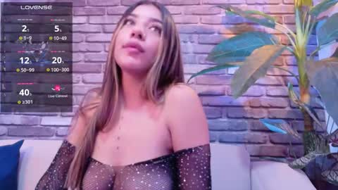 Snapshot of bunny_belle1 chatting on 10.15.25 Alexa online show from 10.15.25
